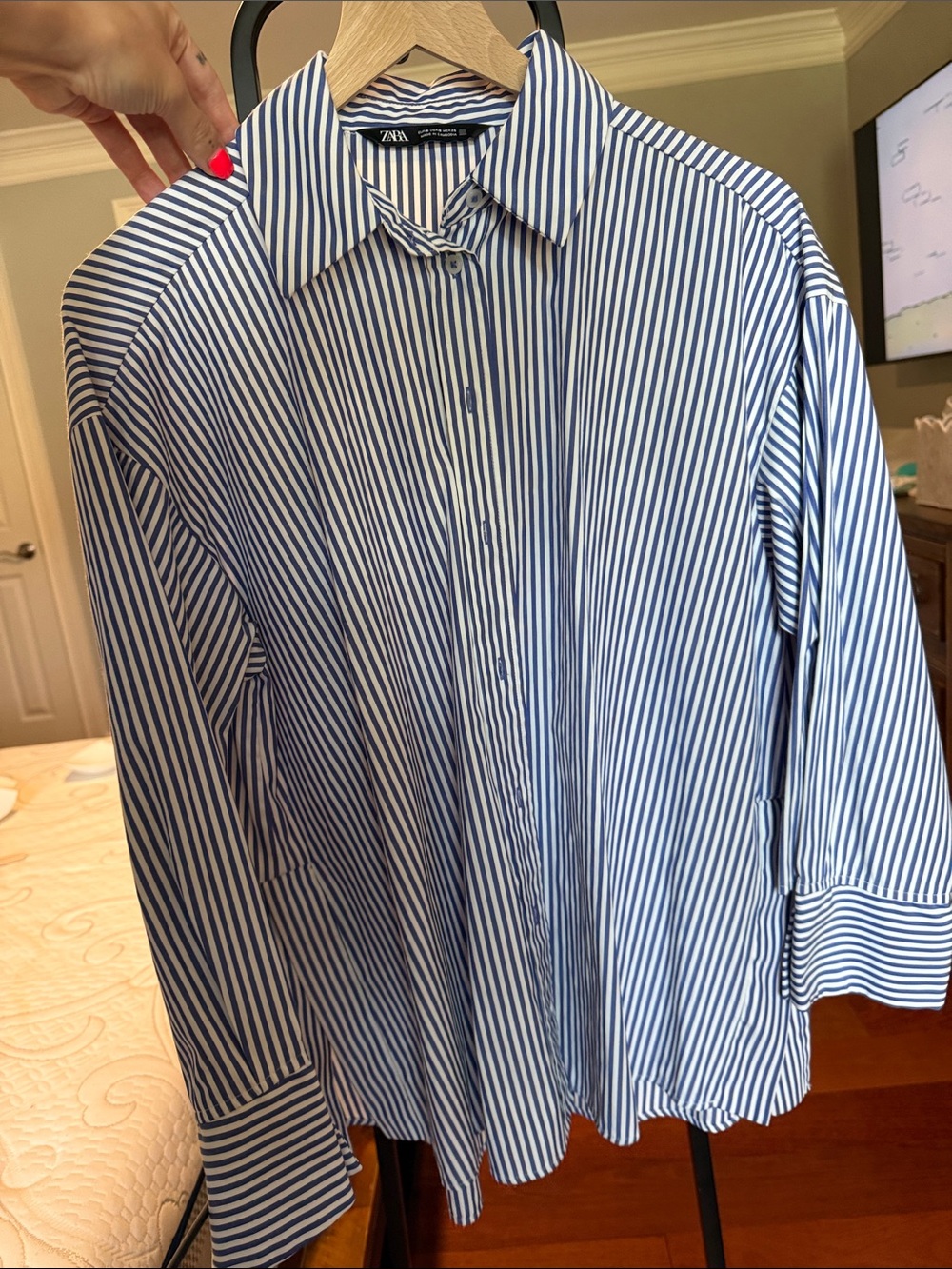 Zara women's Navy & White Vertical Stripe Dress Shirt - Picture 1 of 4